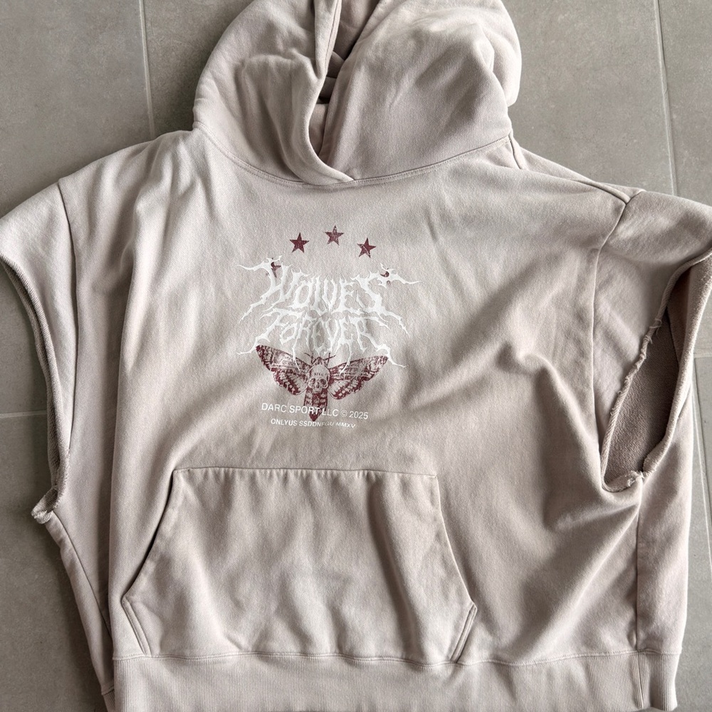 Darc Sport Cream Sleeveless Hoodie